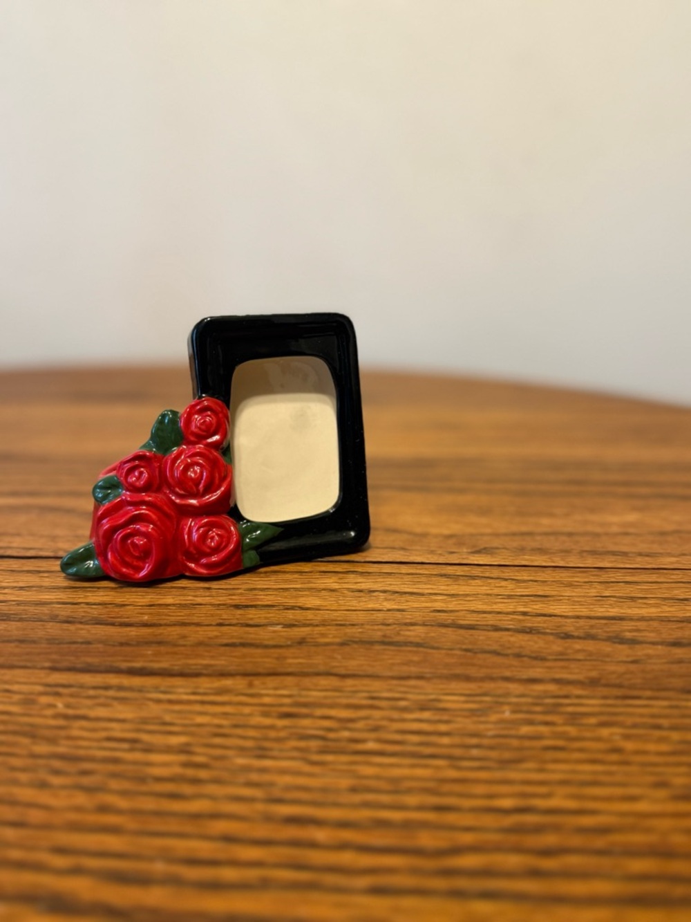 Urban outfitters rose unique frame romantic feminine whimsy